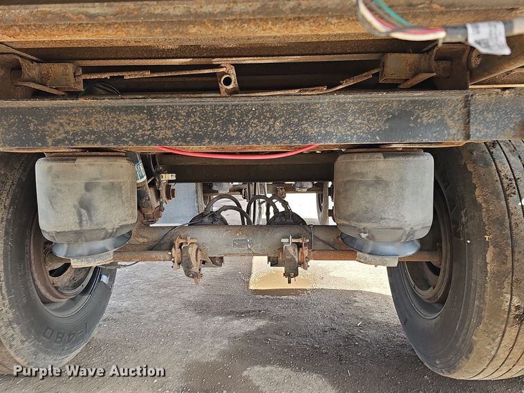 image for item DK0600 2006 Wabash National Arctic Lite RFLWHSA refrigerated van trailer