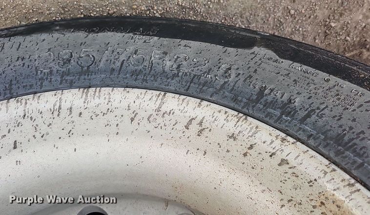 image for item DK0600 2006 Wabash National Arctic Lite RFLWHSA refrigerated van trailer