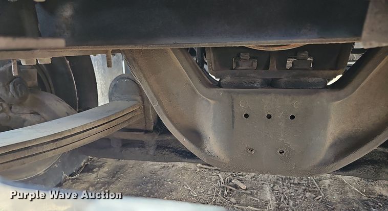 image for item DK0601 1986 Freightliner FLC semi truck