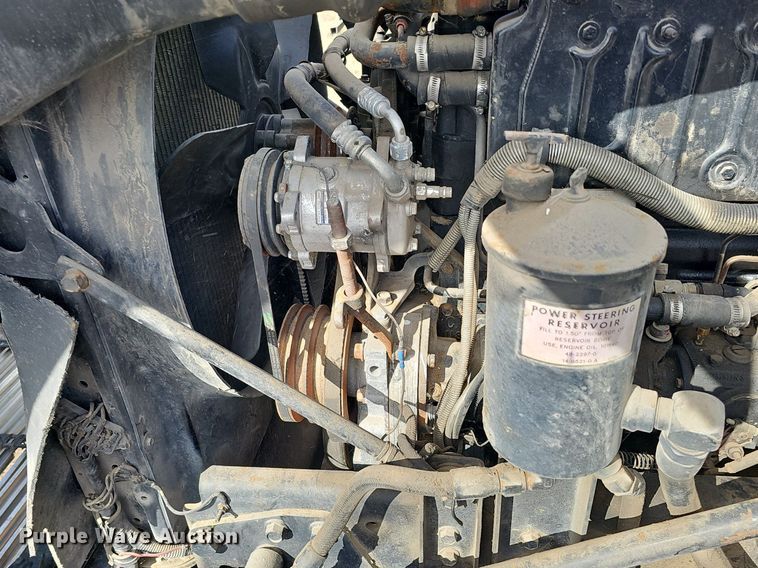 image for item DK0601 1986 Freightliner FLC semi truck