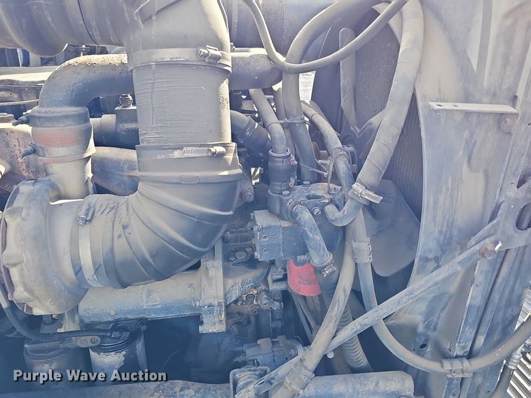 image for item DK0601 1986 Freightliner FLC semi truck