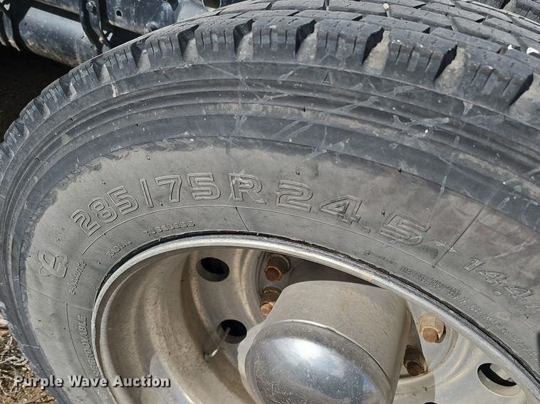 image for item DK0601 1986 Freightliner FLC semi truck