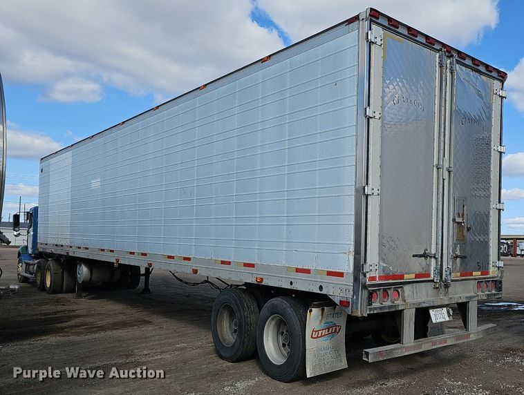 image for item DK0602 2000 Wabash National RFCVHSA refrigerated van trailer