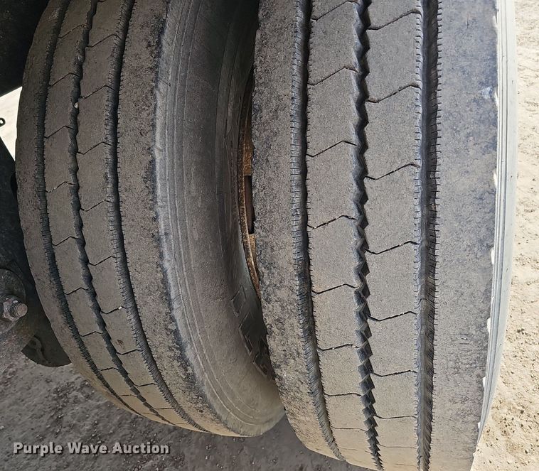 image for item DK0603 2008 Great Dane refrigerated van trailer