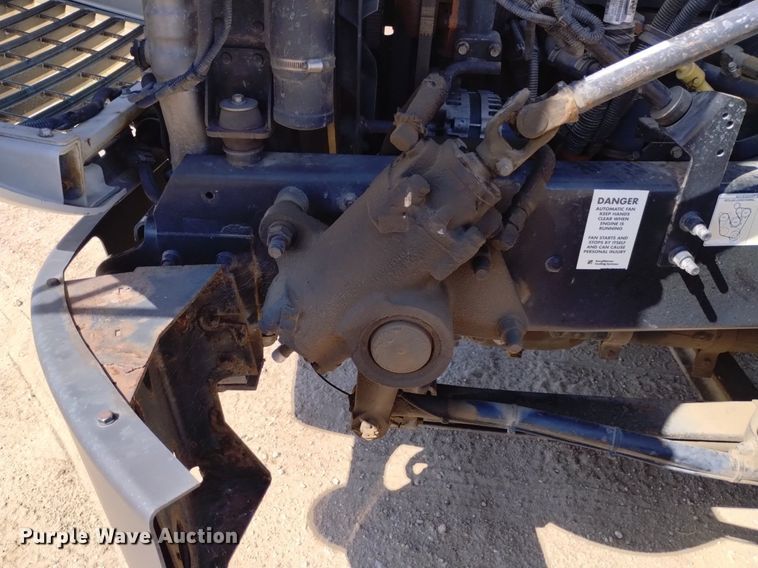 image for item DK8831 2006 Mack CXN613 semi truck