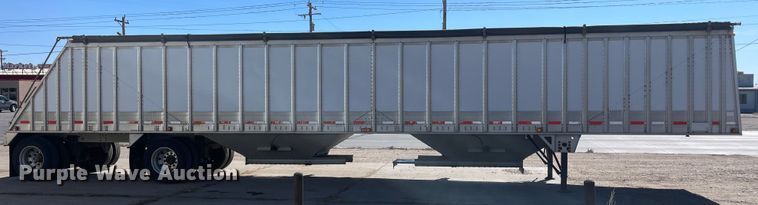 image for item DM2706 2007 Cornhusker 800ALSSR-53006-5859 grain trailer