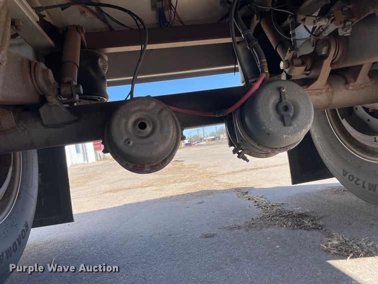 image for item DM2706 2007 Cornhusker 800ALSSR-53006-5859 grain trailer