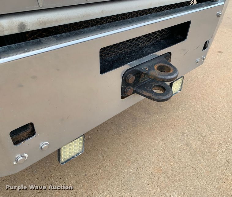 image for item DM7767 2009 Kenworth T800 semi truck