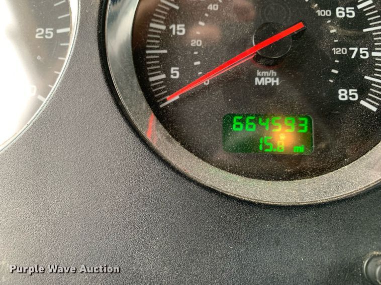 image for item DM7767 2009 Kenworth T800 semi truck