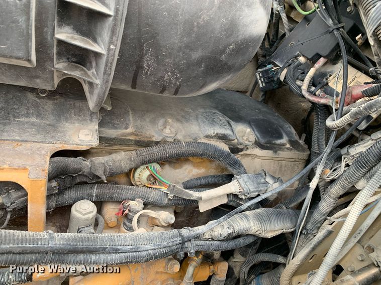 image for item DM7767 2009 Kenworth T800 semi truck