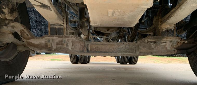 image for item DM7767 2009 Kenworth T800 semi truck