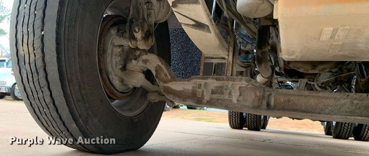 image for item DM7767 2009 Kenworth T800 semi truck