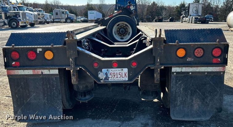 image for item DN0696 2015 Etnyre  RTN55TD3 lowboy equipment trailer