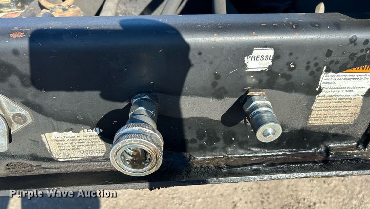 image for item DN0696 2015 Etnyre  RTN55TD3 lowboy equipment trailer