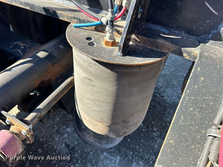 image for item DN0696 2015 Etnyre  RTN55TD3 lowboy equipment trailer