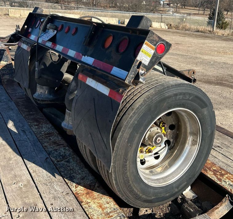 image for item DN0696 2015 Etnyre  RTN55TD3 lowboy equipment trailer