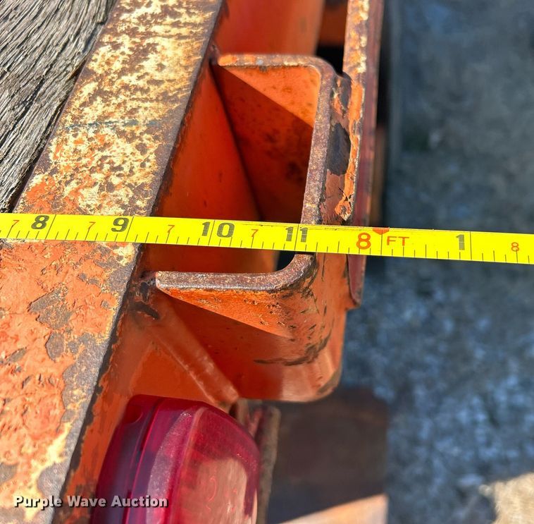 image for item DN0707 1999 Wabash flatbed trailer