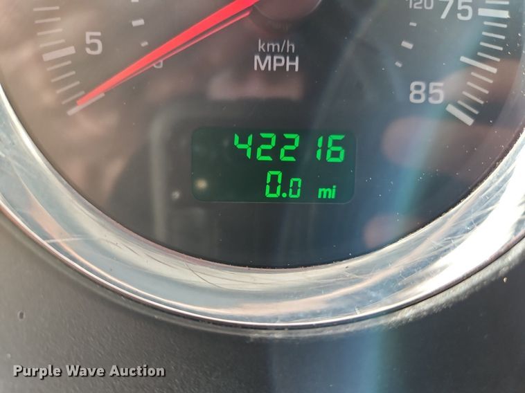 image for item DN7203 2009 Kenworth T800 semi truck