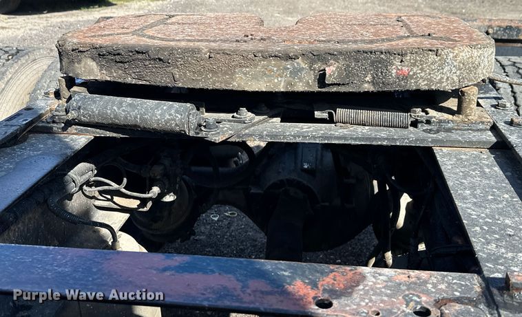 image for item DN7681 2005 Kenworth  T600 semi truck