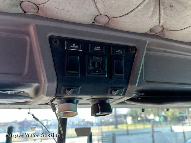 image for item DN7681 2005 Kenworth  T600 semi truck