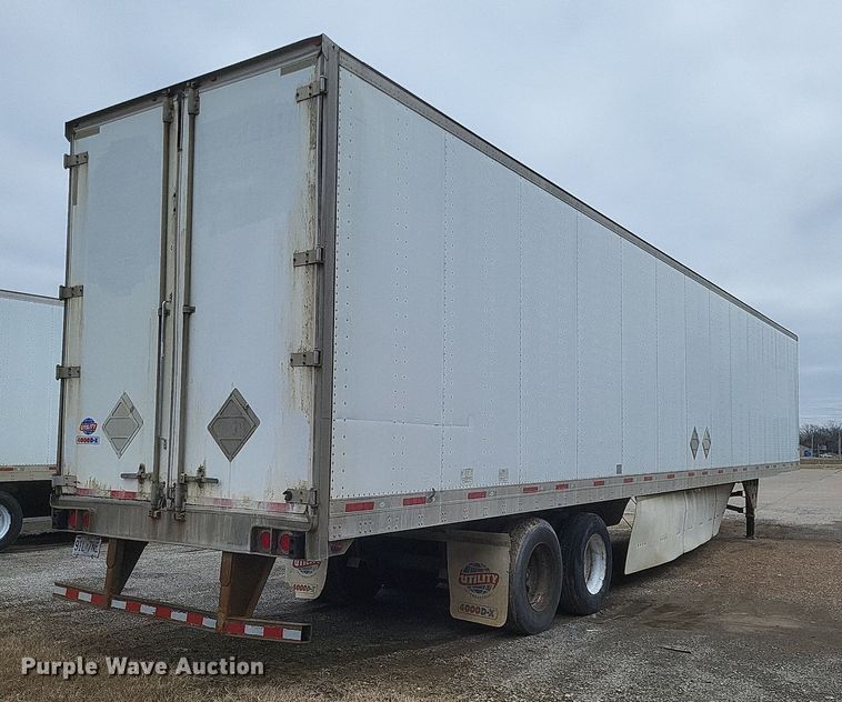 image for item DO4816 2008 Utility  4000D-X dry van trailer