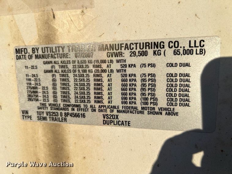 image for item DO4816 2008 Utility  4000D-X dry van trailer