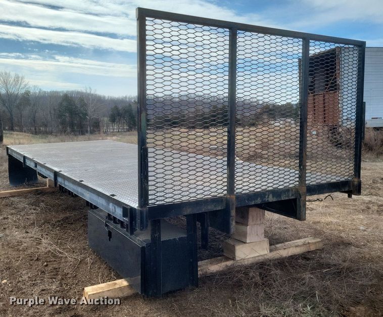 image for item DO4835 Flatbed