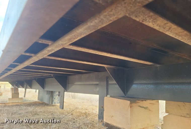 image for item DO4835 Flatbed