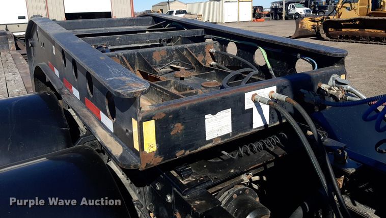 image for item DP2591 2000 Fontaine  TL50-NGP lowboy equipment trailer