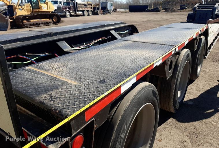 image for item DP2591 2000 Fontaine  TL50-NGP lowboy equipment trailer