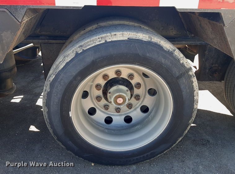 image for item DP2591 2000 Fontaine  TL50-NGP lowboy equipment trailer