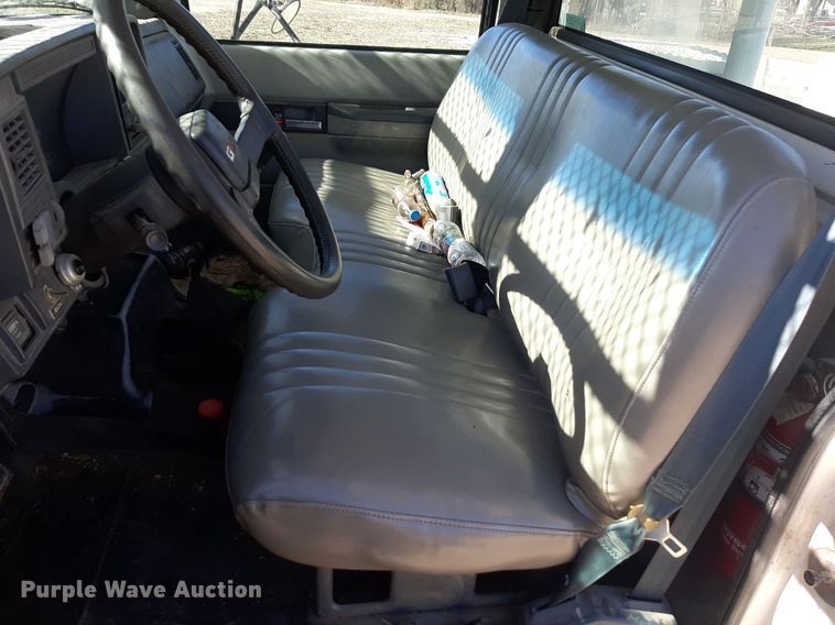 image for item DP2628 1996 GMC TopKick forestry bucket truck