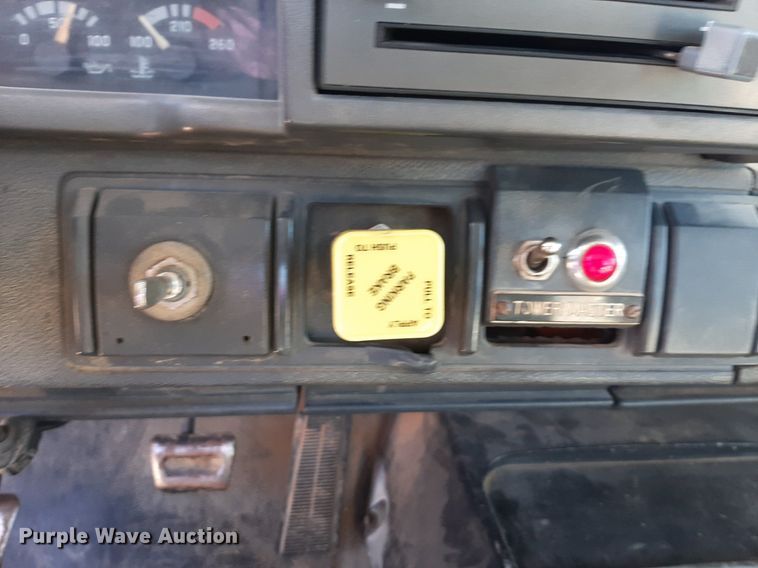 image for item DP2628 1996 GMC TopKick forestry bucket truck