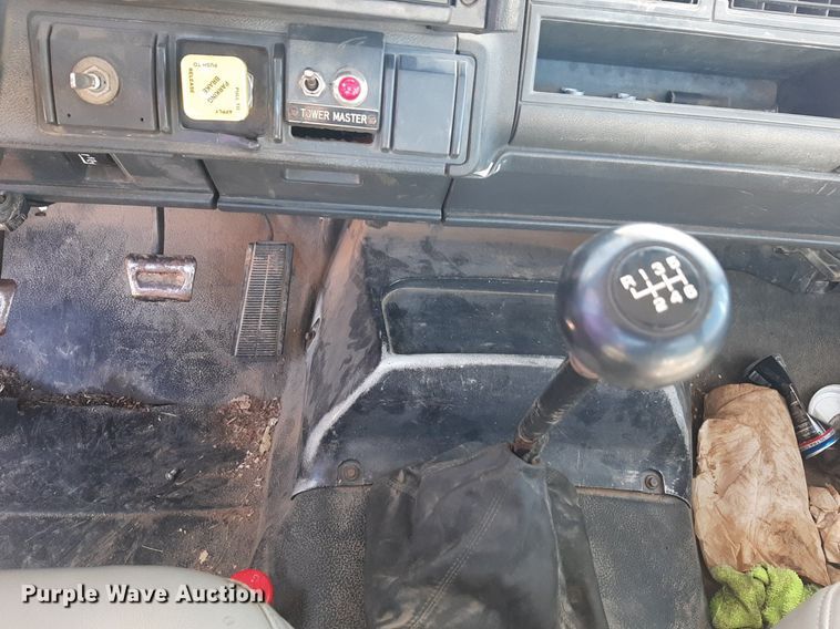 image for item DP2628 1996 GMC TopKick forestry bucket truck