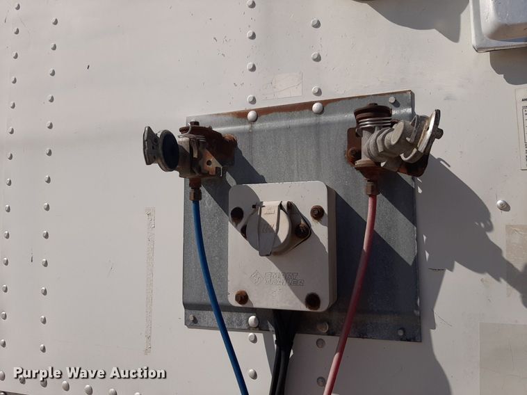 image for item DP2672 2006 Wabash dry van trailer