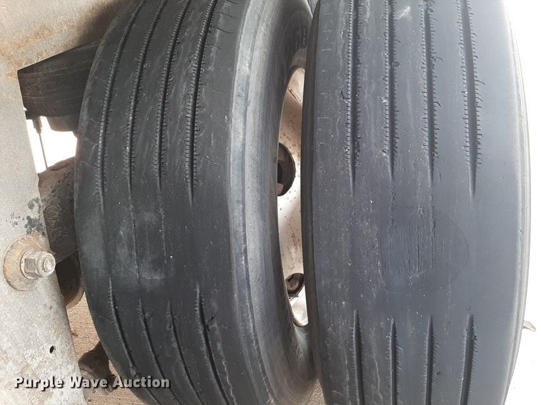 image for item DP2672 2006 Wabash dry van trailer