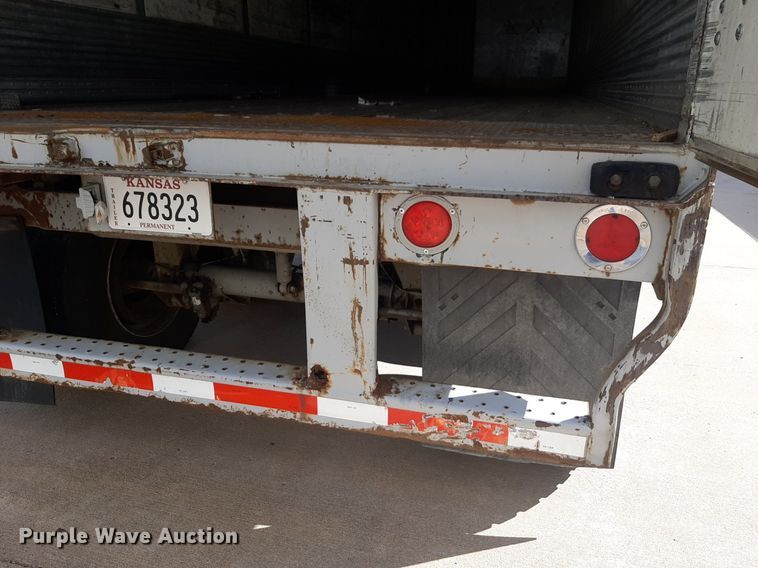image for item DP2673 2005 Wabash dry van trailer