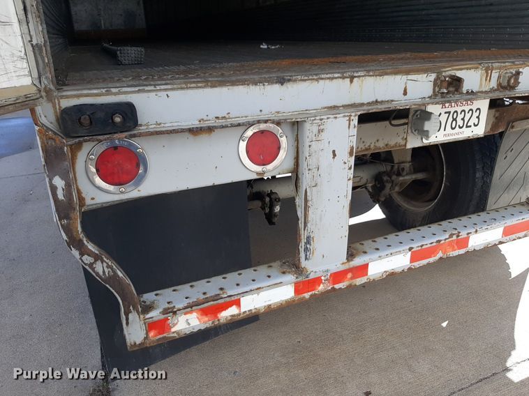 image for item DP2673 2005 Wabash dry van trailer