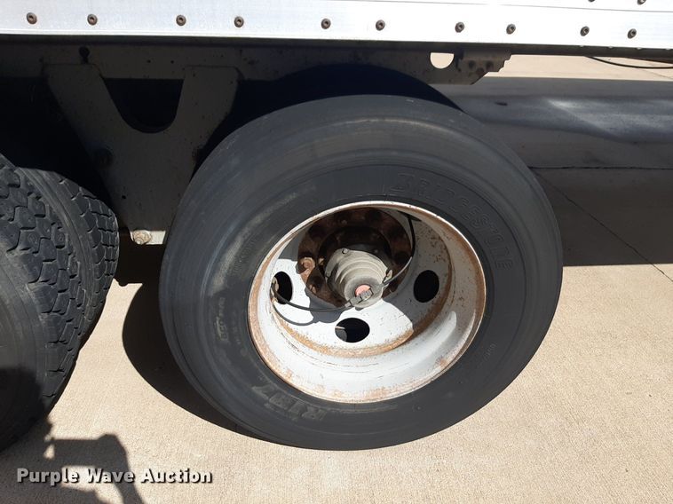 image for item DP2673 2005 Wabash dry van trailer