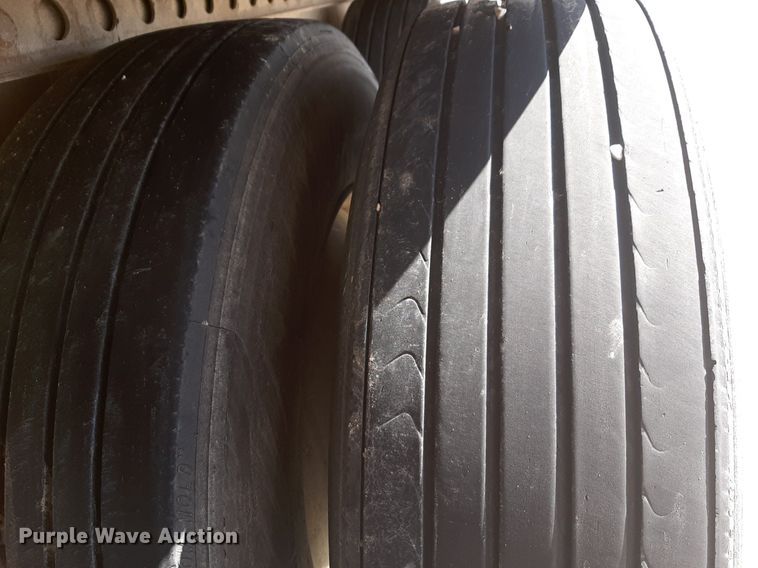 image for item DP2674 2007 Wabash dry van trailer