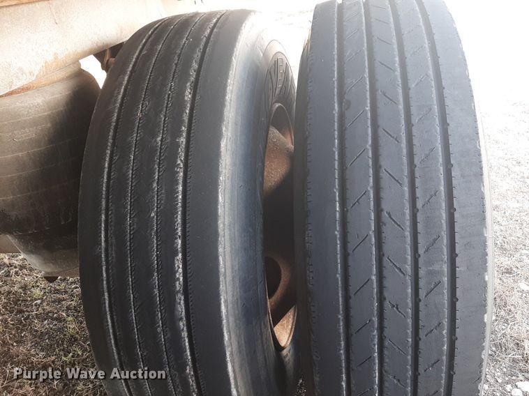 image for item DP2675 2007 Wabash dry van trailer