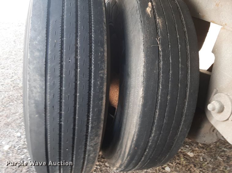 image for item DP2675 2007 Wabash dry van trailer