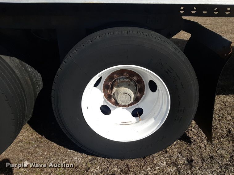 image for item DP2675 2007 Wabash dry van trailer