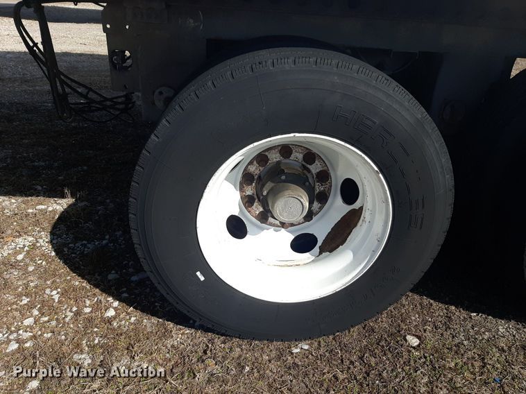 image for item DP2675 2007 Wabash dry van trailer