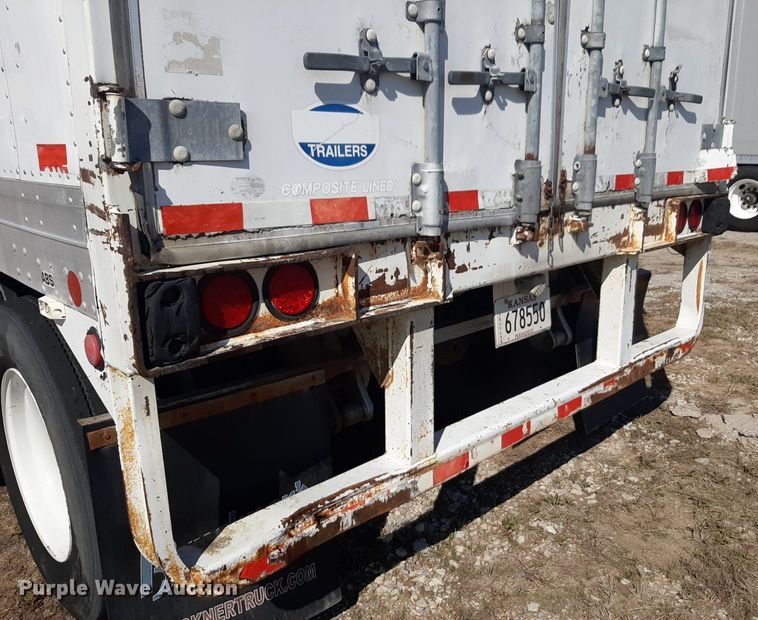 image for item DP2676 2005 Lufkin  dry van trailer