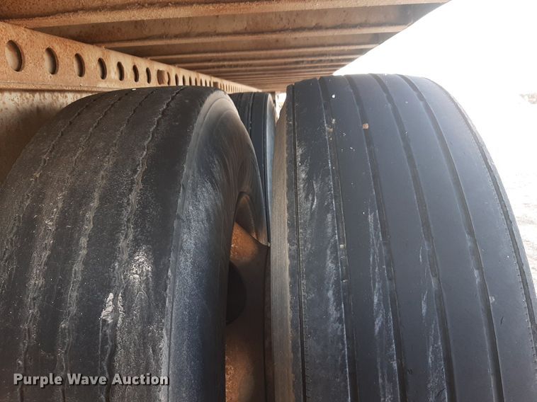 image for item DP2676 2005 Lufkin  dry van trailer