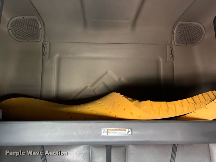 image for item DQ2365 2017 Freightliner  Cascadia 125 semi truck