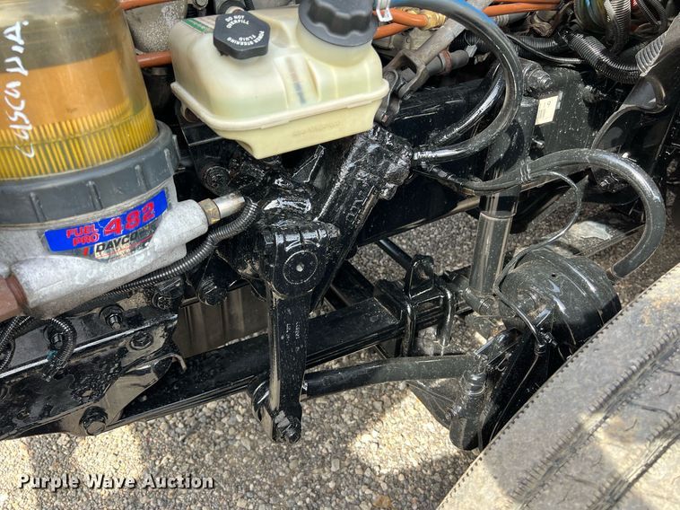 image for item DQ2366 2018 Freightliner Cascadia 125 semi truck