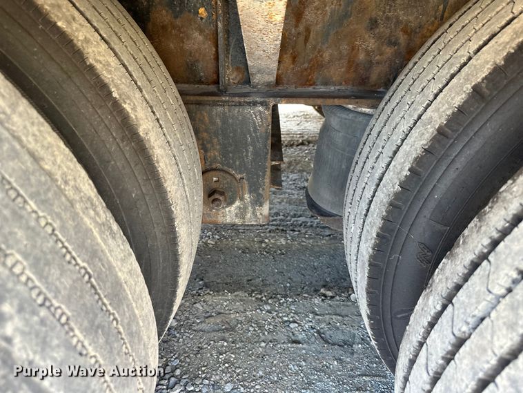 image for item DQ6316 2002 Fontaine  drop deck equipment trailer