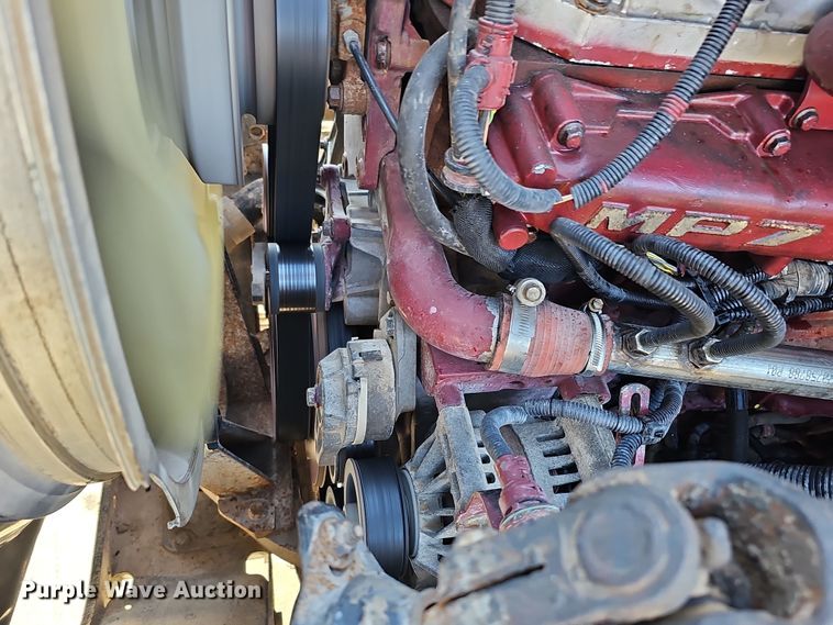 image for item DQ8517 2007 Mack Granite semi truck